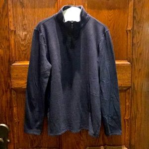 Men’s long sleeve pullover